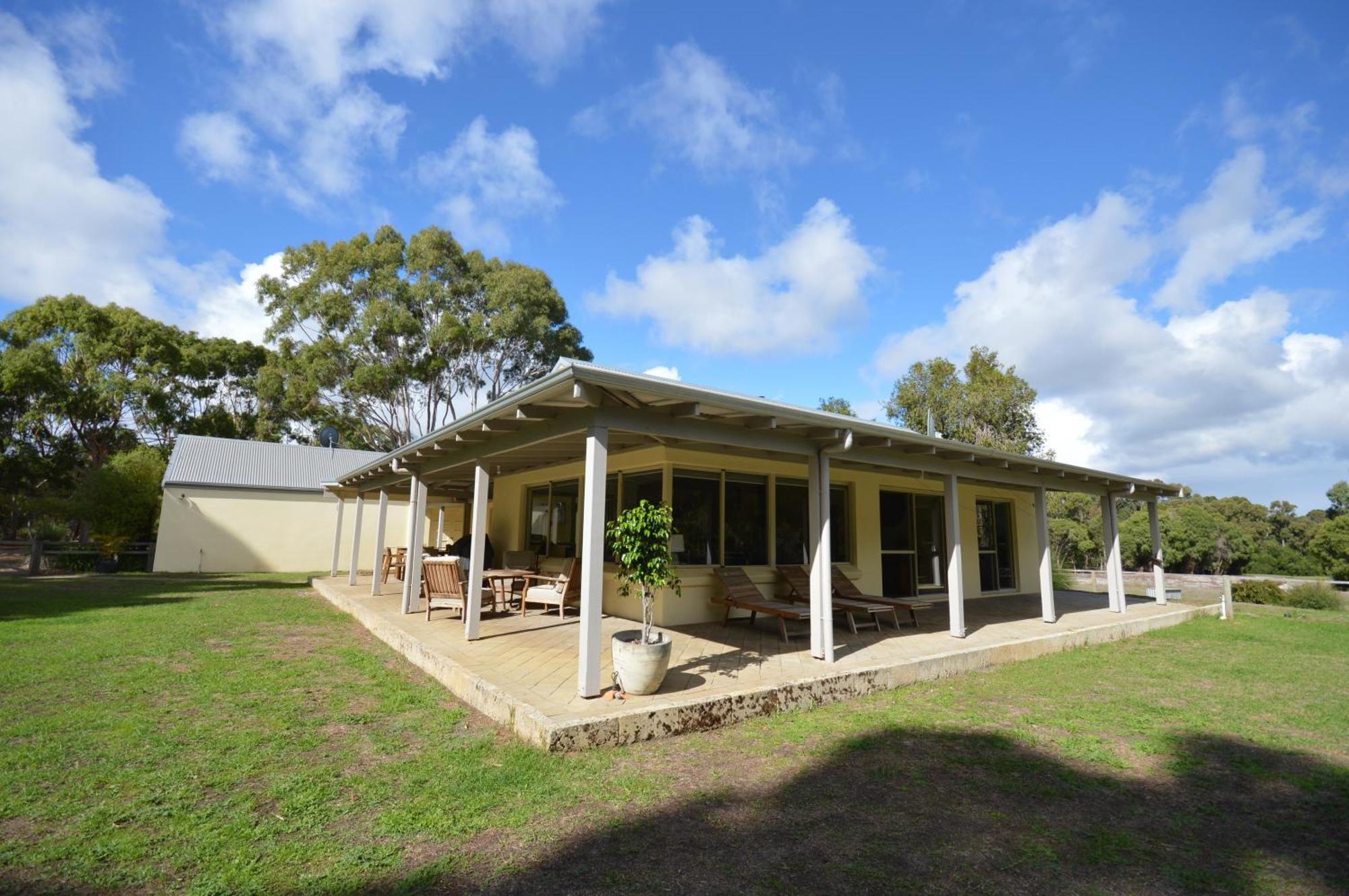 Acacia Chalets Margaret River Екстер'єр фото
